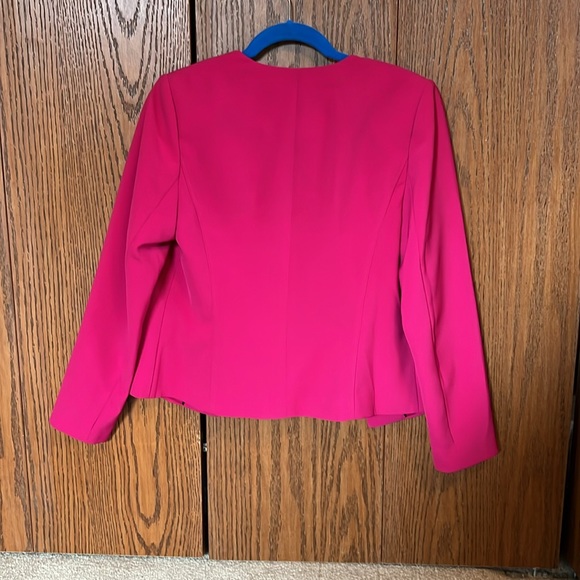 Bright Pink blazer - Picture 3 of 3